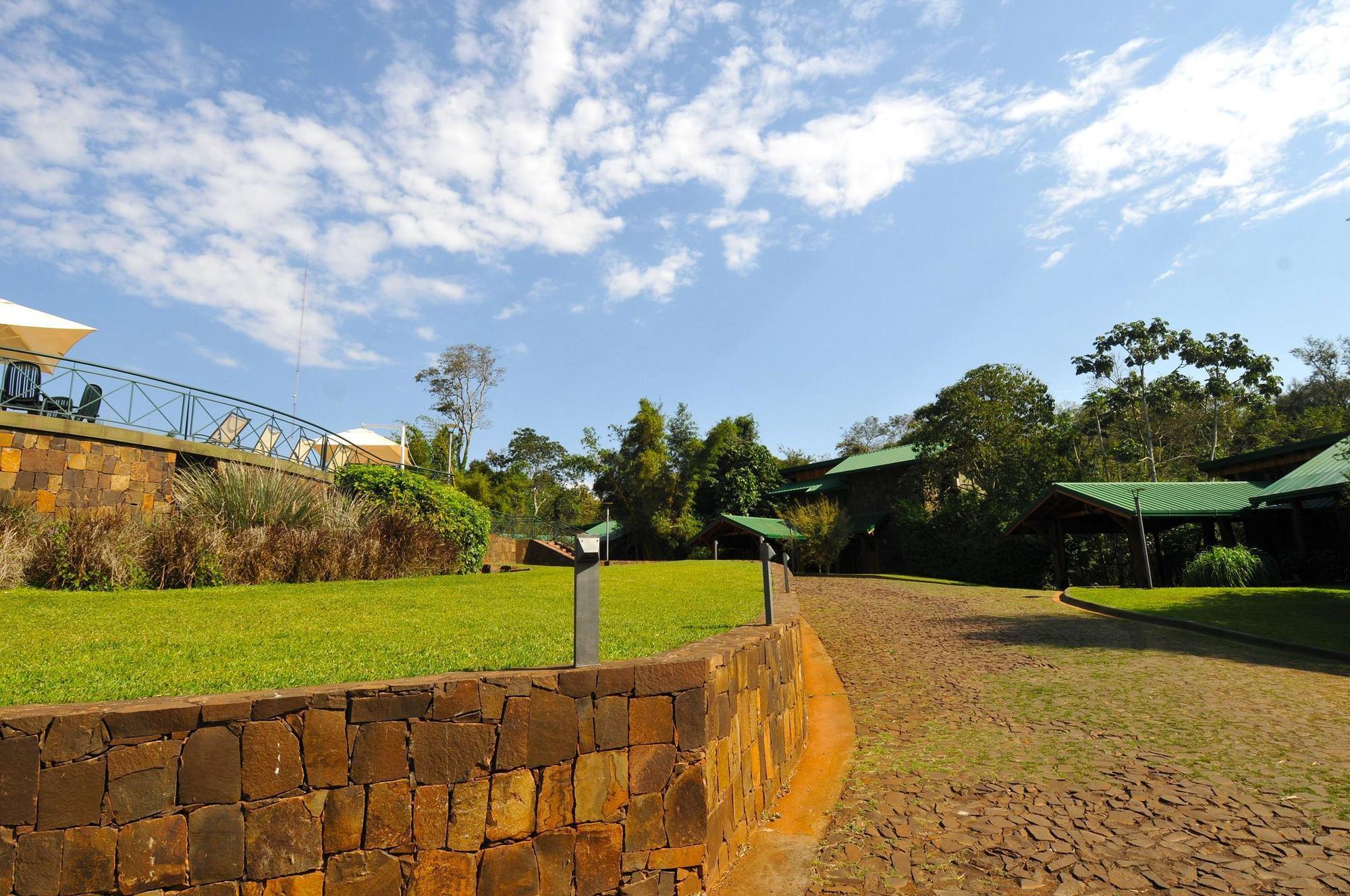 Iguazu Jungle Lodge Puerto Iguazú Esterno foto